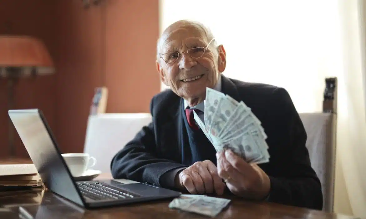 Les clés pour une santé financière sereine à la retraite pour les seniors