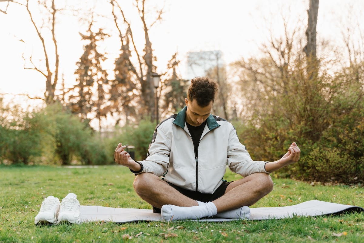 seniors méditation