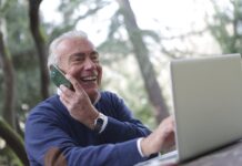 Travailler à la retraite : un choix éclairé pour une vie active et gratifiante
