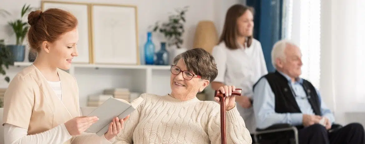 Comment soigner une personne atteinte d’Alzheimer ?