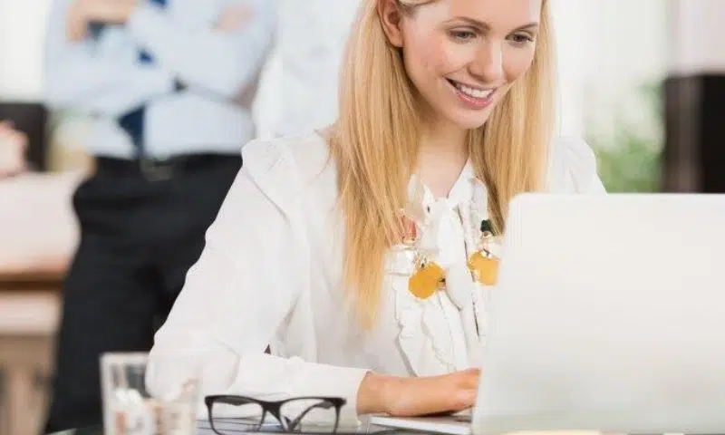 Comment faire une fiche de paie conforme 2021 ?