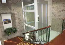 Favoriser la mobilité des personnes âgées avec un ascenseur de maison