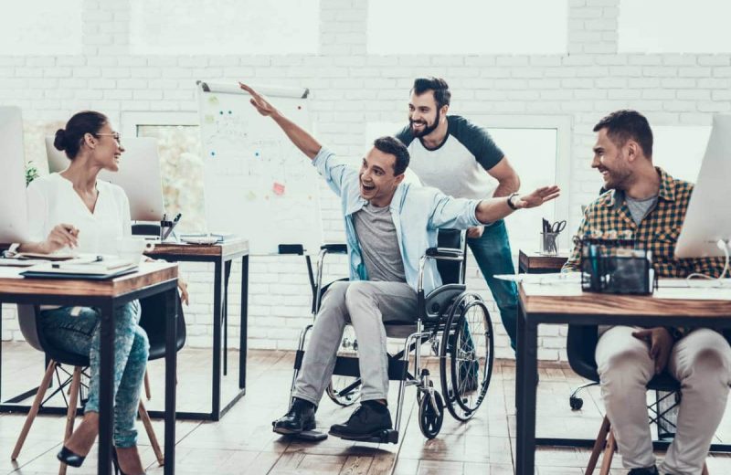 Pourquoi choisir le métier d’accompagnant éducatif et social ?